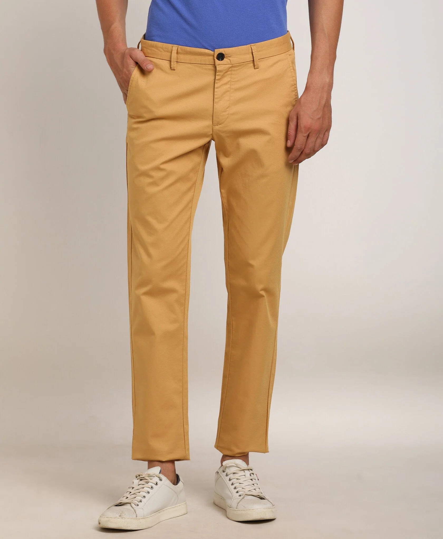 Indian Terrain Men's Slim Fit Solid Khaki Trousers